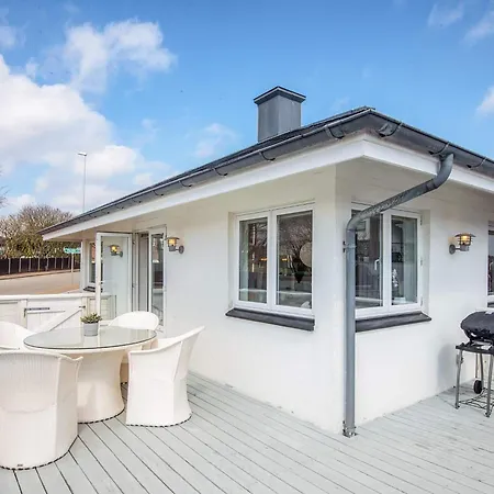 2 Person In V-by Traum Holiday home *